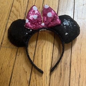 Minnie Mouse Ears